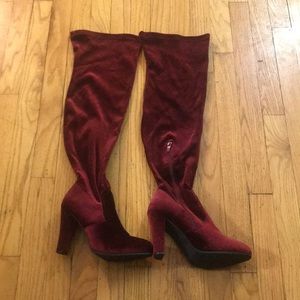 women heel boots size 7